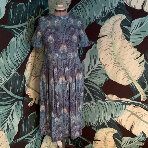 Vintage peacock dress - Picture 2 of 6